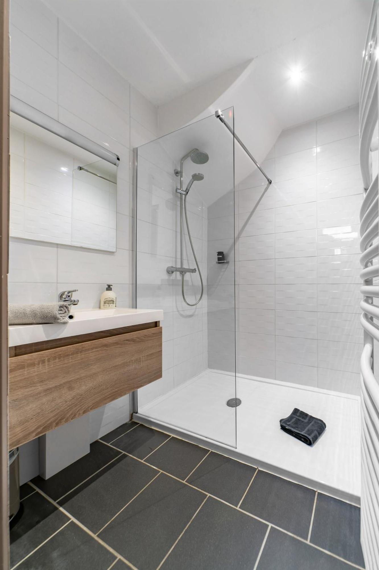 Le Vizier - Appartement Design Avec Parking En Centre Ville Vichy Exterior foto