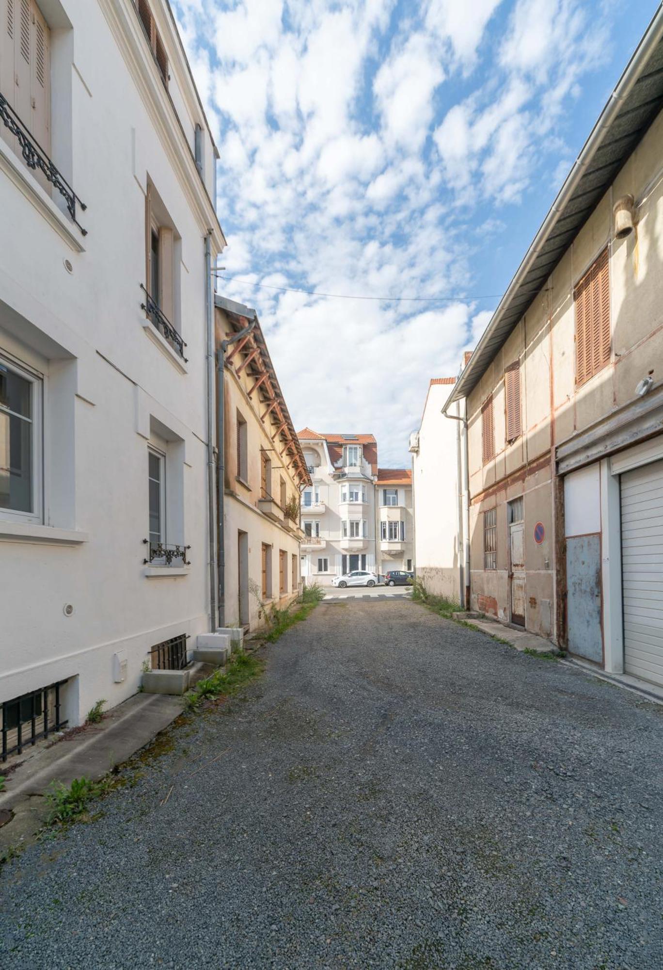 Le Vizier - Appartement Design Avec Parking En Centre Ville Vichy Exterior foto