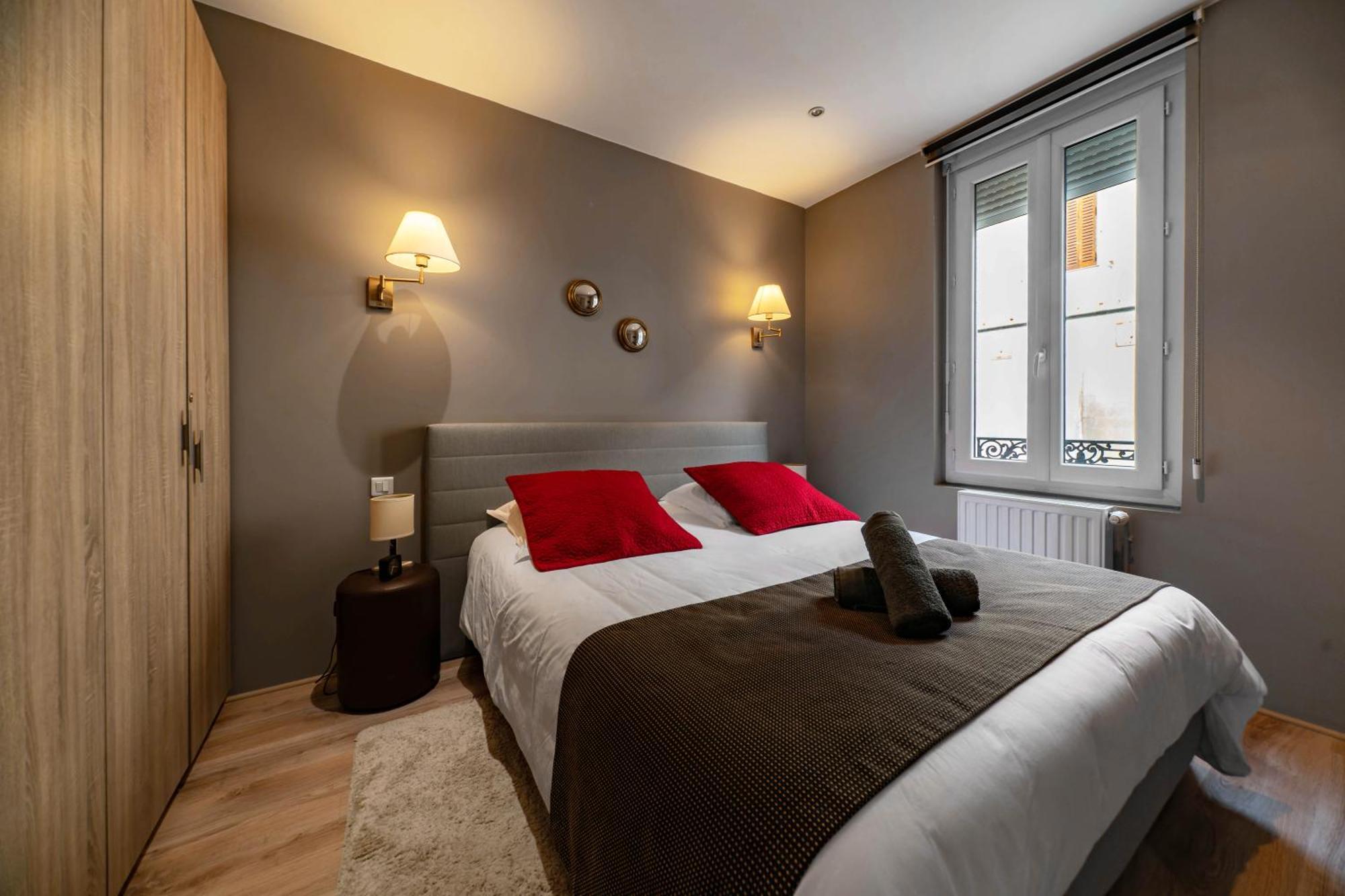 Le Vizier - Appartement Design Avec Parking En Centre Ville Vichy Exterior foto